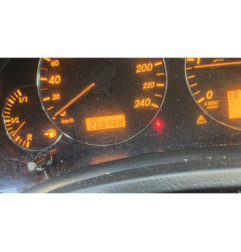 Serrure avant gauche TOYOTA AVENSIS 2