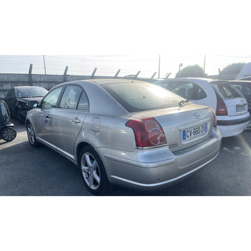 Serrure avant gauche TOYOTA AVENSIS 2 Photo n°14