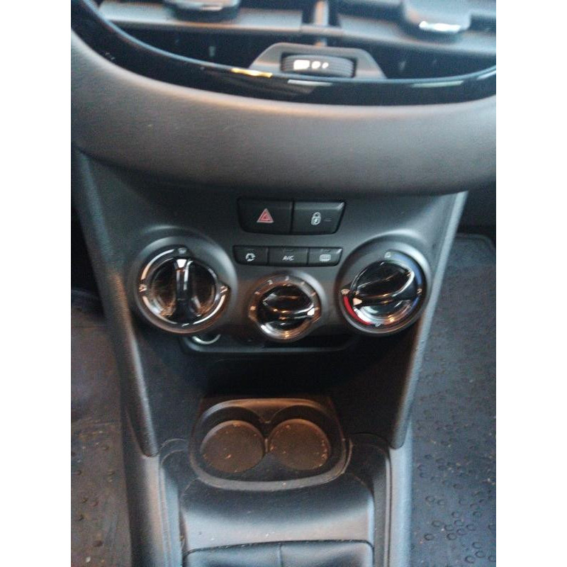 Boitier BSI PEUGEOT 208 1 Photo n°16