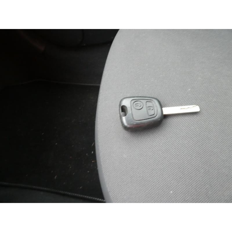 Retroviseur gauche CITROEN C3 PLURIEL Photo n°17