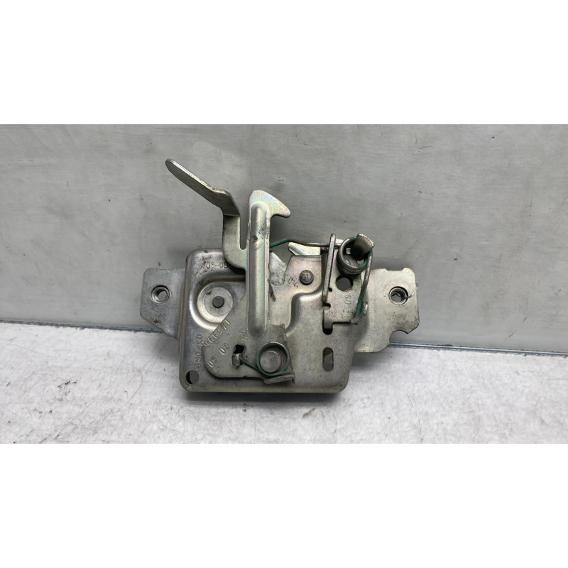 Fermeture de capot RENAULT CLIO 3 Photo n°1