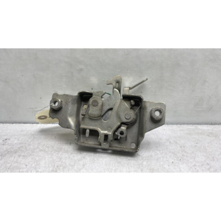 Fermeture de capot RENAULT CLIO 3