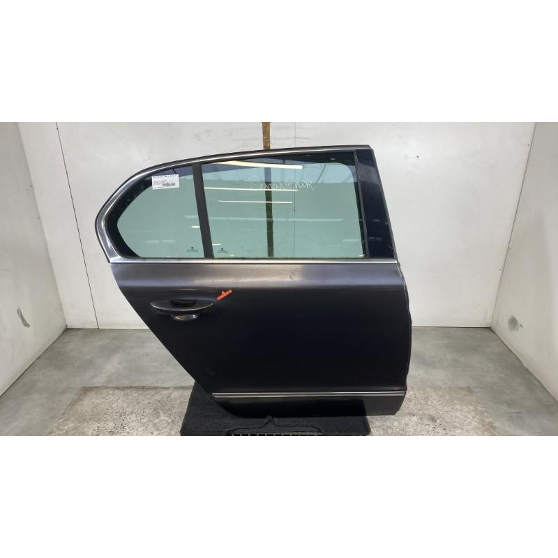 Porte arriere droit SKODA SUPERB 2 Photo n°7