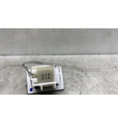Bouton de warning SKODA SUPERB 2