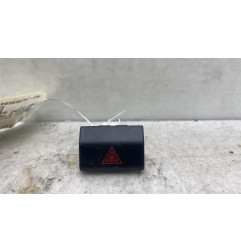 Bouton de warning SKODA SUPERB 2