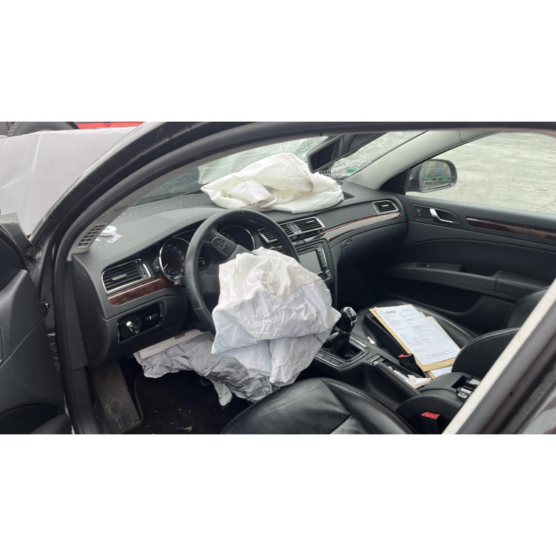 Retroviseur interieur SKODA SUPERB 2 Photo n°15