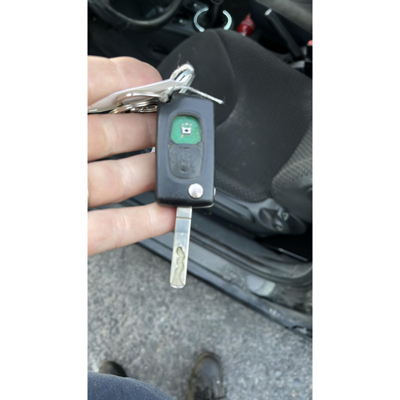 Porte avant droit CITROEN C2 Photo n°20