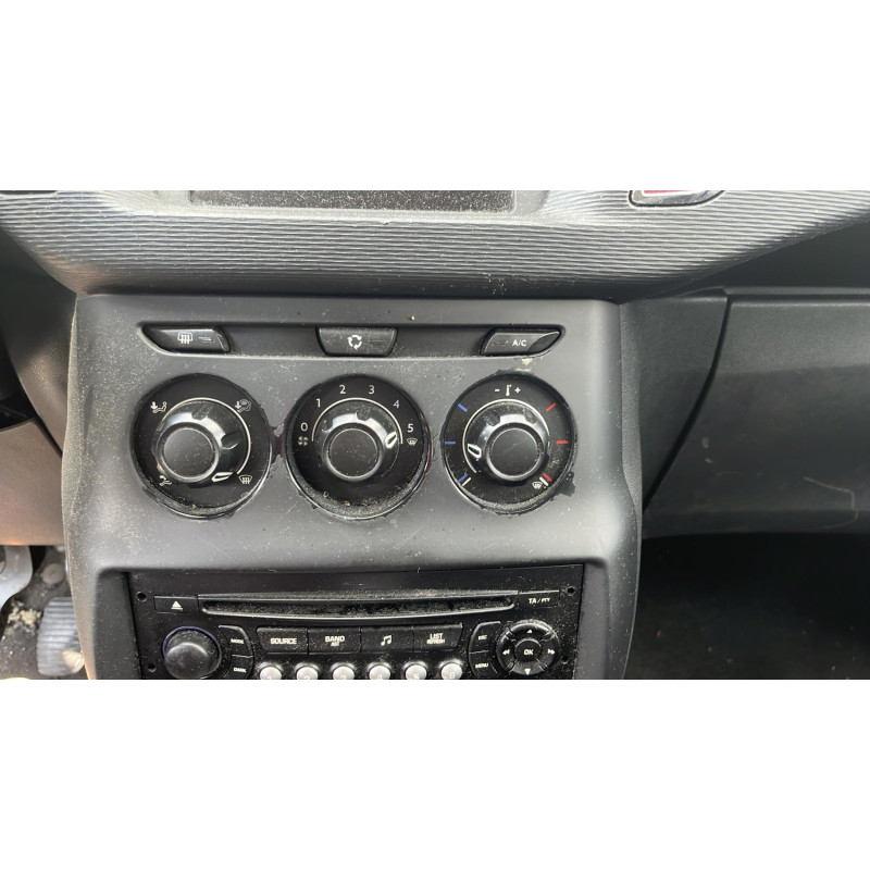 Pretensionneur de ceinture avant droit CITROEN C3 2 Photo n°16