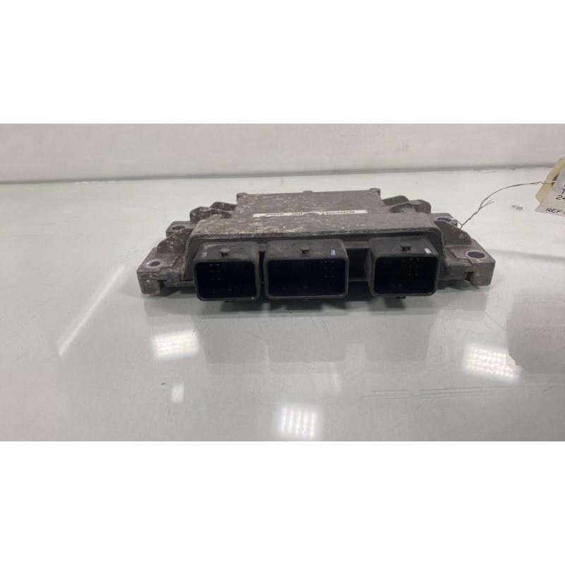 Calculateur moteur RENAULT TWINGO 2 Photo n°1