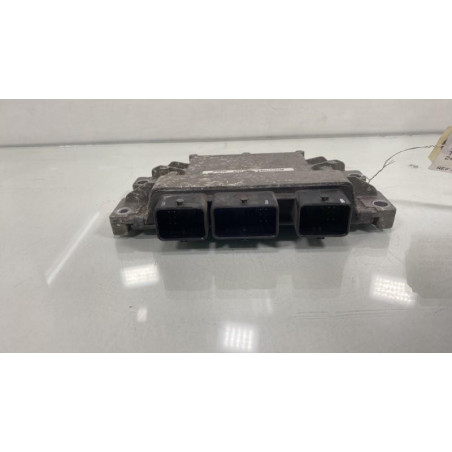 Calculateur moteur RENAULT TWINGO 2 Photo n°1