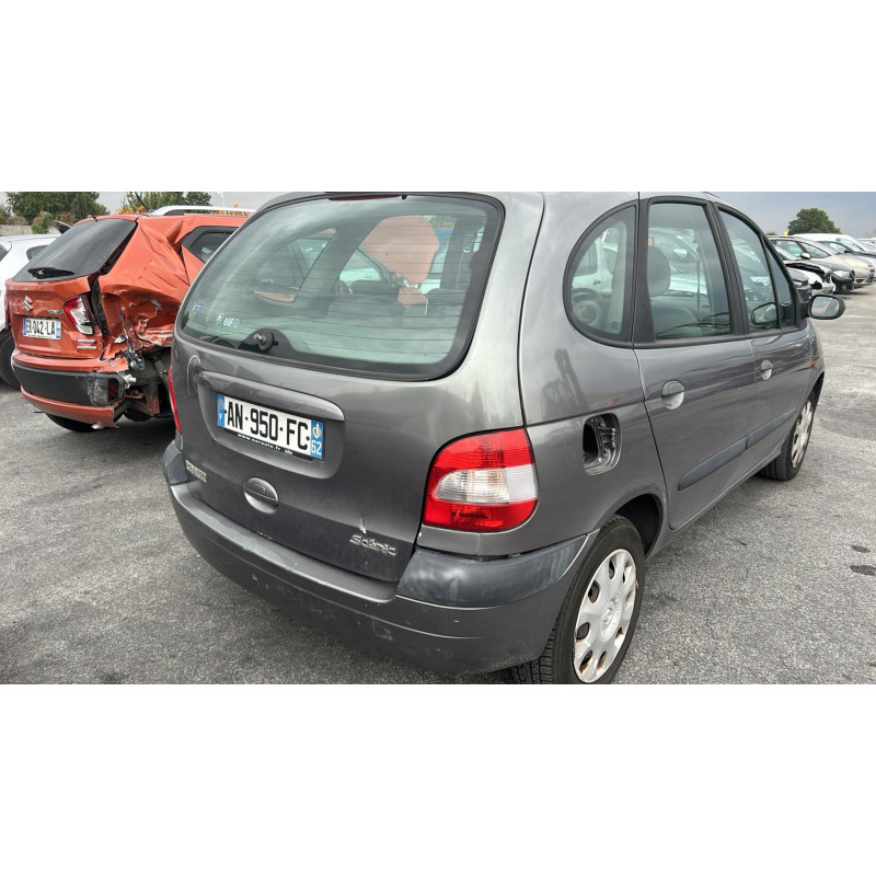 Compresseur clim RENAULT SCENIC 1 Photo n°11