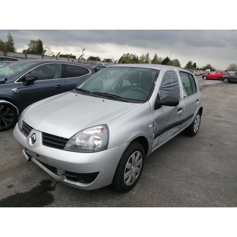 Volant RENAULT CLIO 2 CAMPUS Photo n°9
