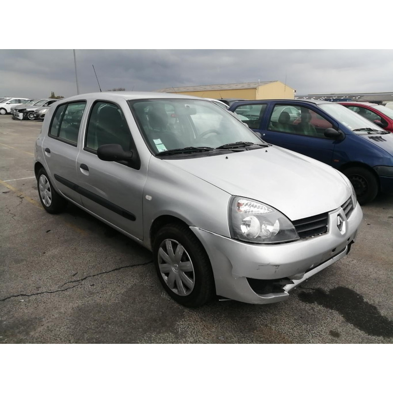 Volant RENAULT CLIO 2 CAMPUS Photo n°11