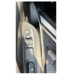 Serrure avant gauche PEUGEOT 307