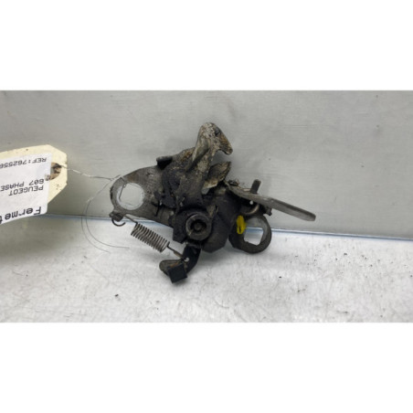 Fermeture de capot PEUGEOT 607