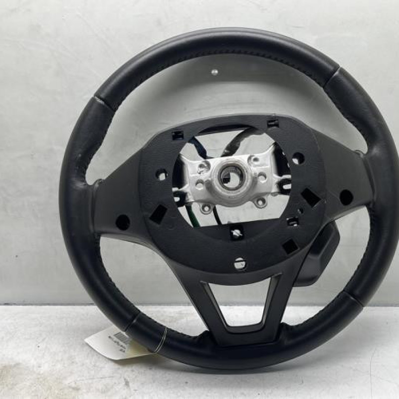 Volant SUZUKI IGNIS 3 Photo n°5