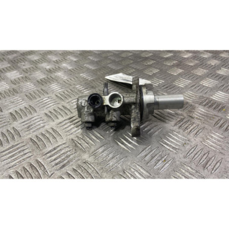 Maitre cylindre (freinage) CITROEN C3 2 Photo n°1