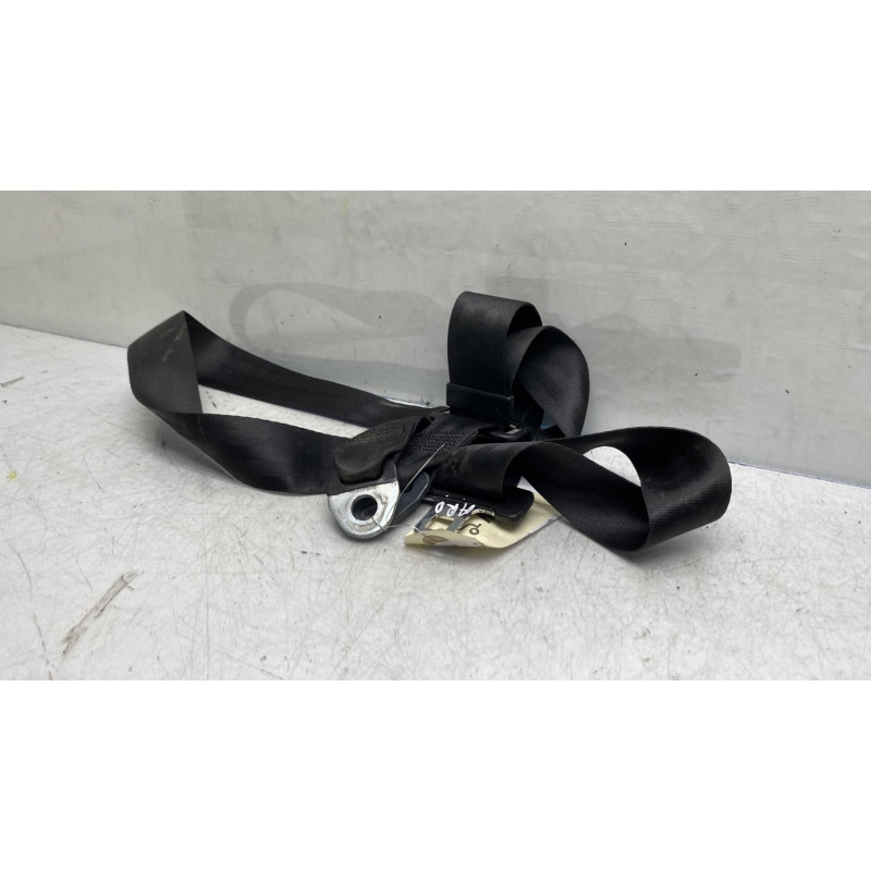 Ceinture arriere droit PEUGEOT 205 Photo n°3
