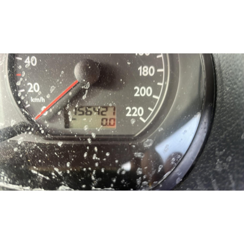 Bouton de warning VOLKSWAGEN POLO 4 Photo n°7