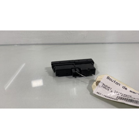 Bouton de warning SUZUKI IGNIS 3 Photo n°1