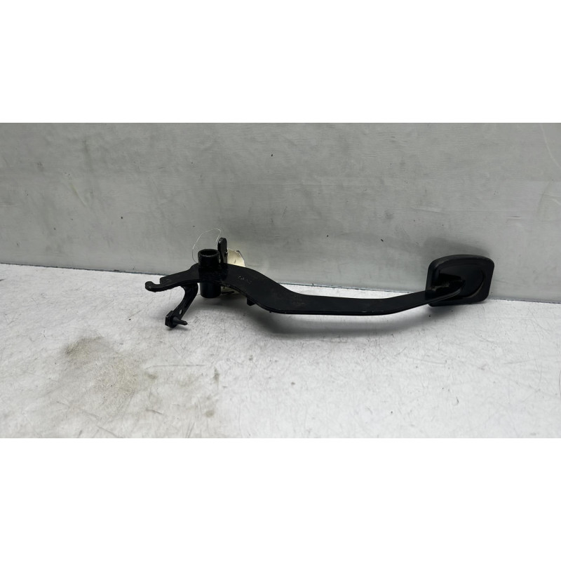 Pedale d'embrayage SUZUKI IGNIS 3 Photo n°3