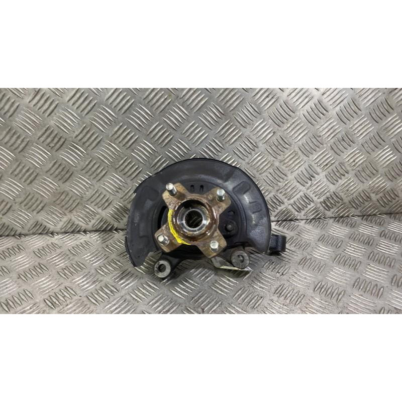 Pivot de moyeu avant droit SUZUKI IGNIS 3 Photo n°1