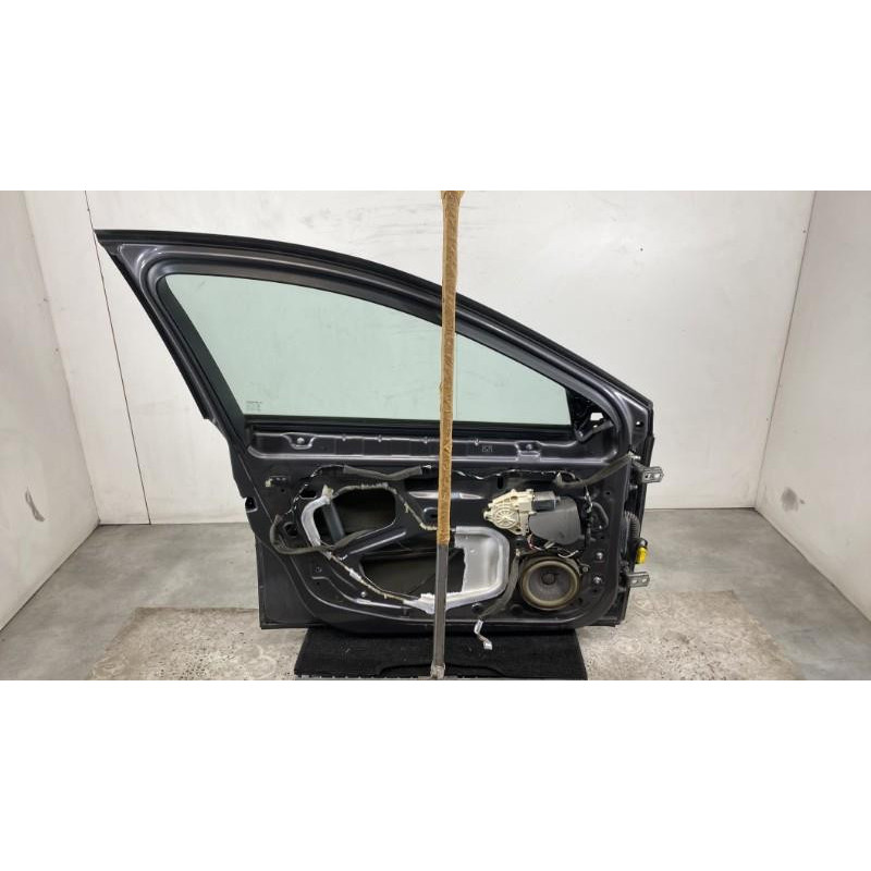 Porte avant gauche RENAULT LAGUNA 3 Photo n°7