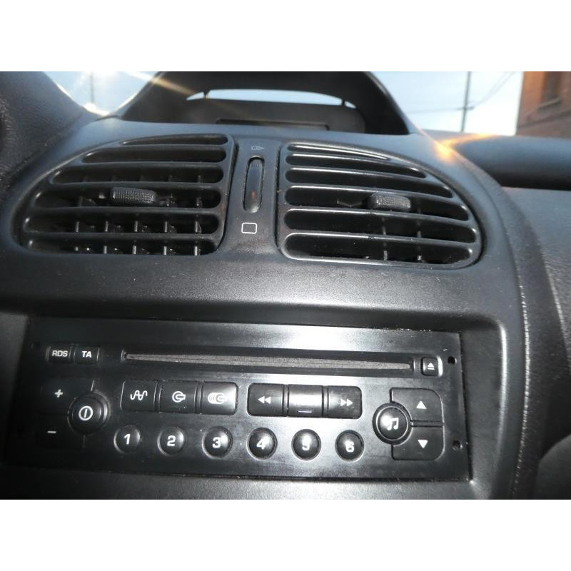 Poignee interieur avant gauche PEUGEOT 206 Photo n°15