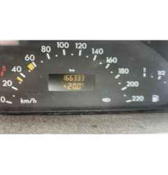 Vitre avant droit MERCEDES CLASSE A 168