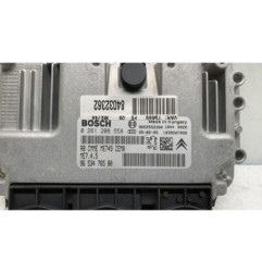 Calculateur moteur PEUGEOT 307