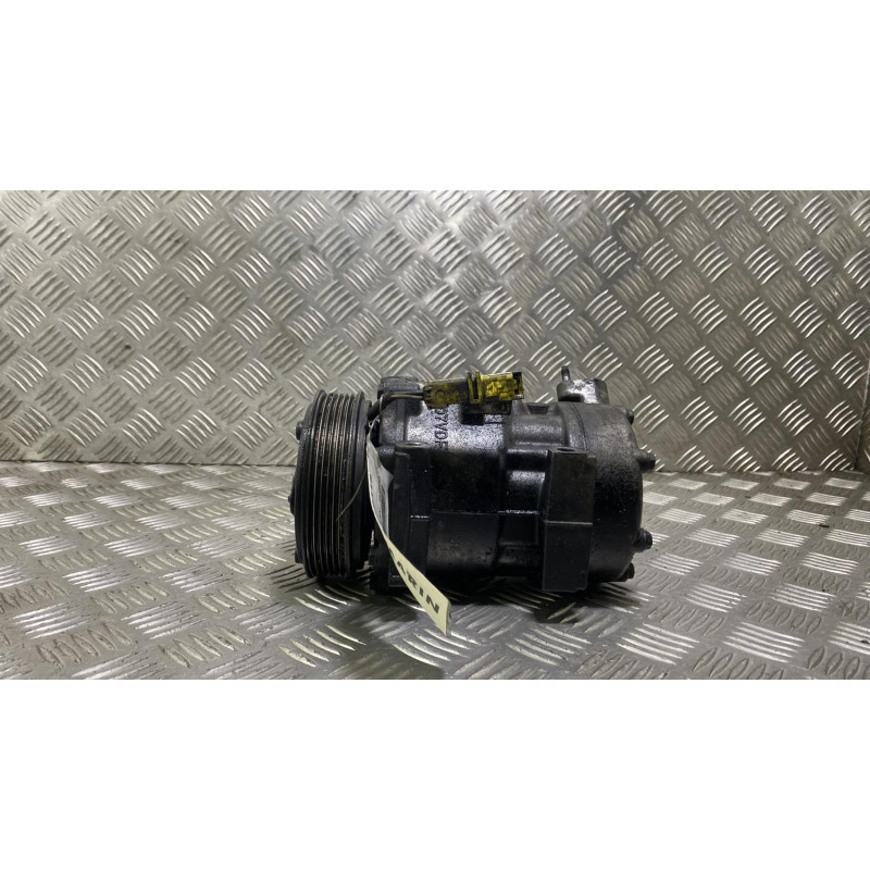 Compresseur clim FIAT SCUDO 2 Photo n°1