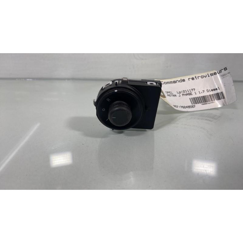 Commande retroviseurs OPEL ASTRA J Photo n°2