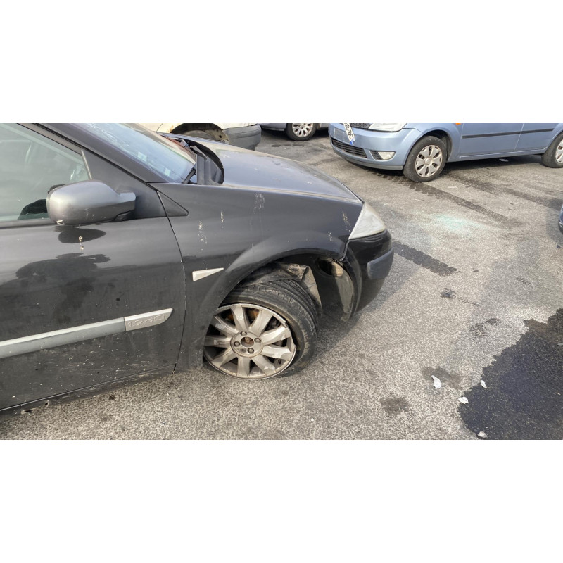 Pare boue arriere droit RENAULT MEGANE 2 Photo n°14