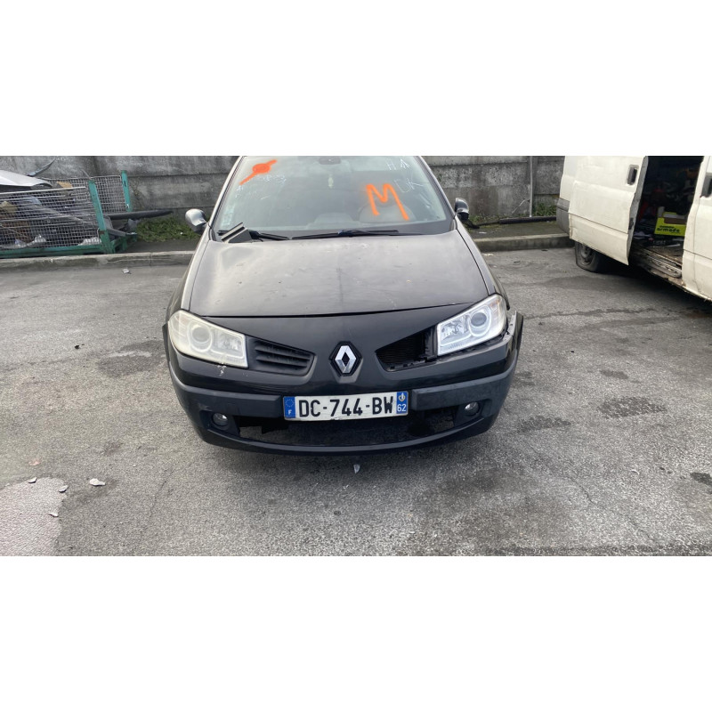 Pare boue arriere droit RENAULT MEGANE 2 Photo n°15