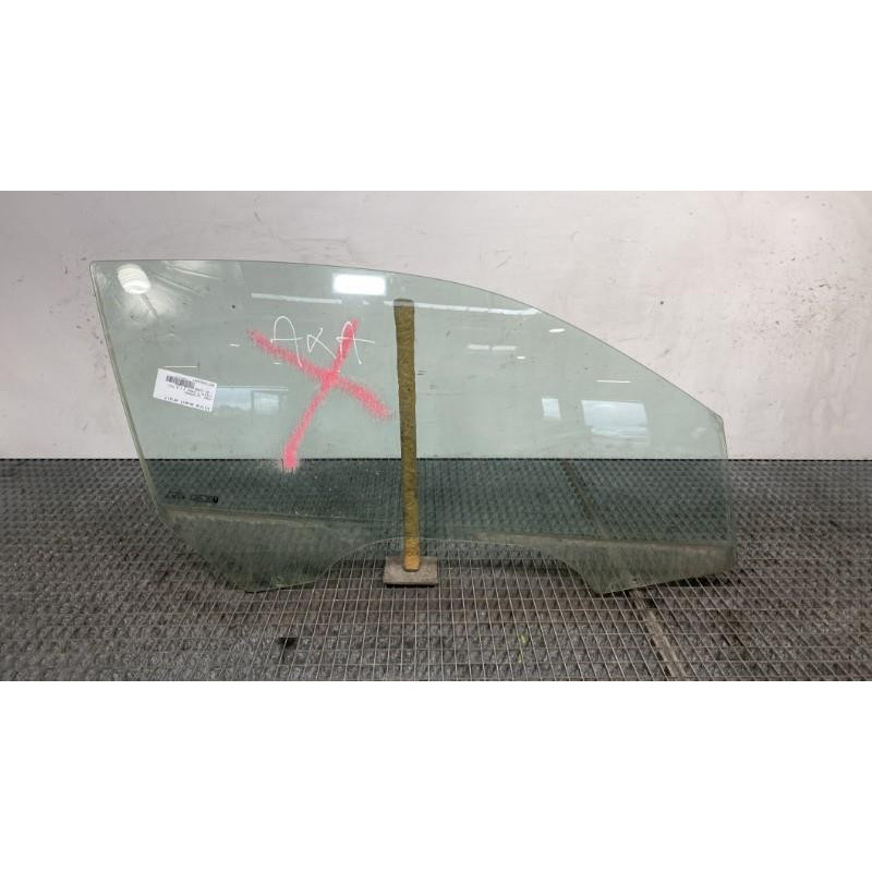 Vitre avant droit FORD FIESTA 5 Photo n°4