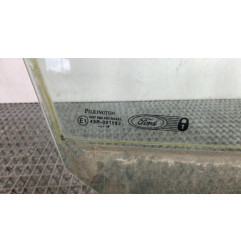 Vitre avant droit FORD FIESTA 5