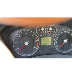 Vitre avant droit FORD FIESTA 5