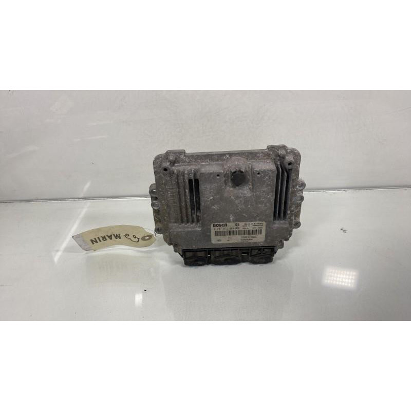 Calculateur moteur RENAULT LAGUNA 2 Photo n°1