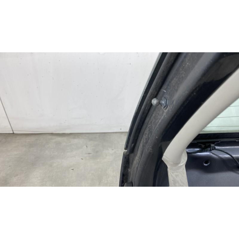 Malle/Hayon arriere VOLVO V 50 Photo n°11