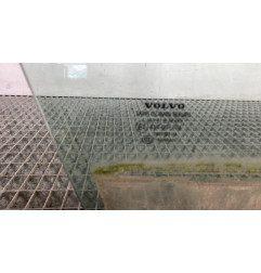 Vitre avant droit VOLVO V 50