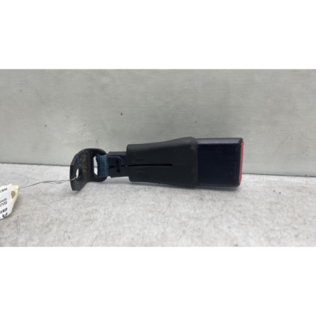 Attache ceinture arriere gauche SUZUKI SWIFT 4