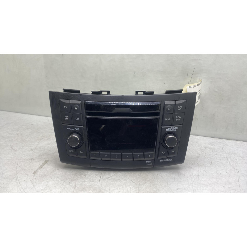 Autoradio d'origine SUZUKI SWIFT 4 Photo n°1