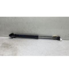 Verin de coffre SUZUKI SWIFT 4