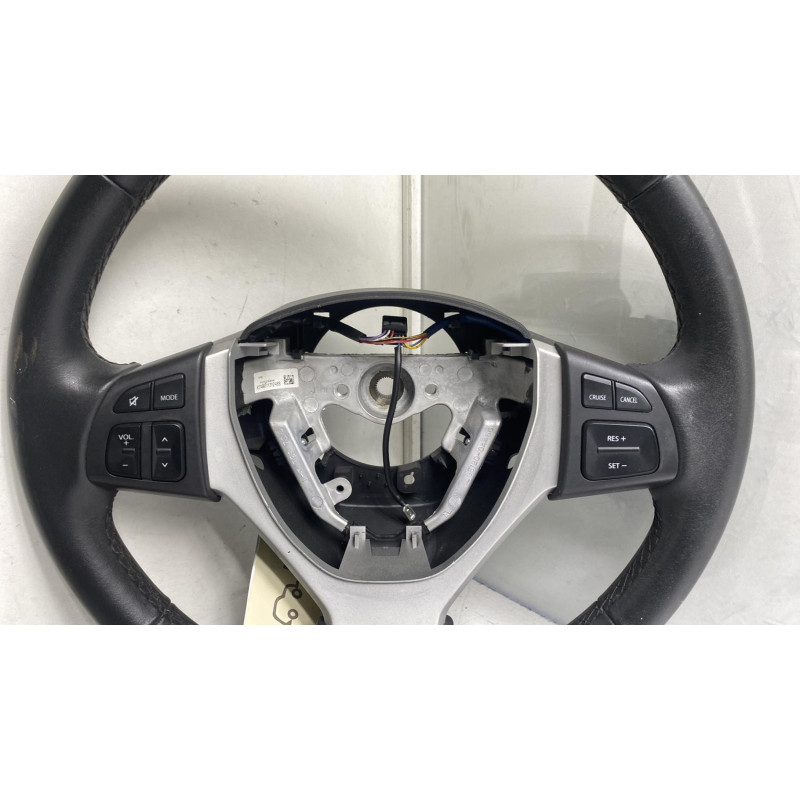 Volant SUZUKI SWIFT 4 Photo n°2