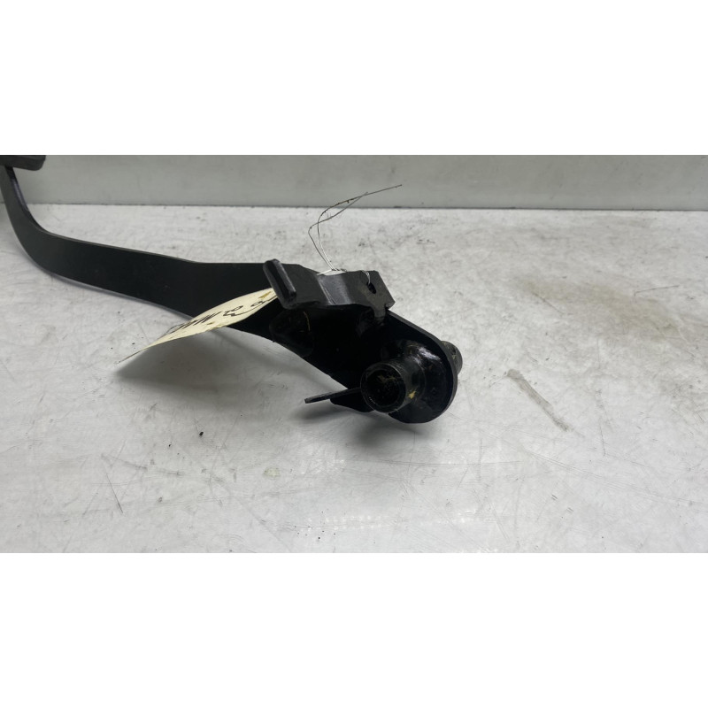 Pedale d'embrayage SUZUKI SWIFT 4 Photo n°3