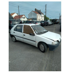Poignee porte avant droit PEUGEOT 106