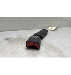 Attache ceinture arriere droit TOYOTA RAV4 3