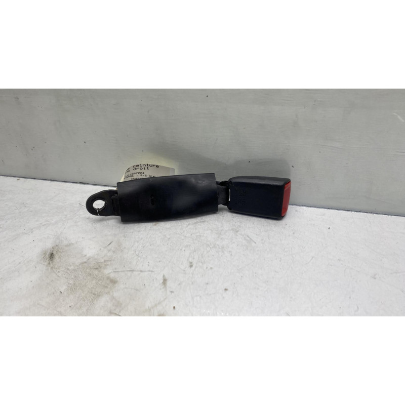Attache ceinture arriere droit TOYOTA RAV4 3 Photo n°4