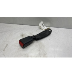 Attache ceinture arriere gauche TOYOTA RAV4 3