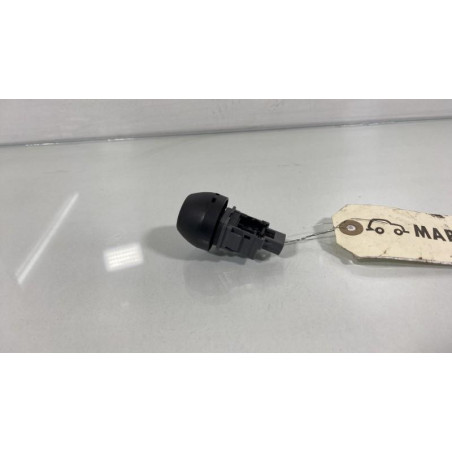 Bouton de warning TOYOTA RAV4 3